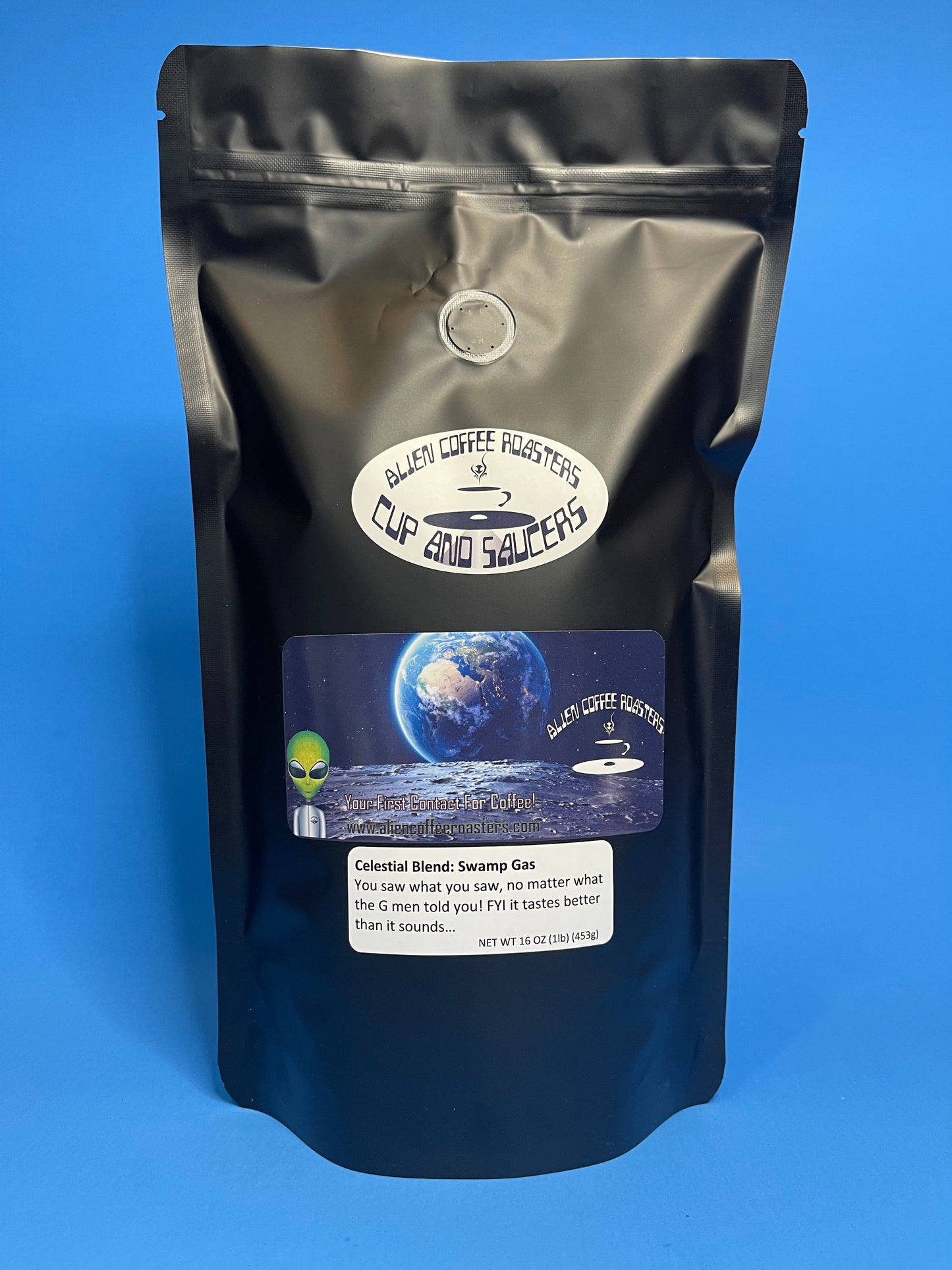 Medium roast alien coffee bean blend